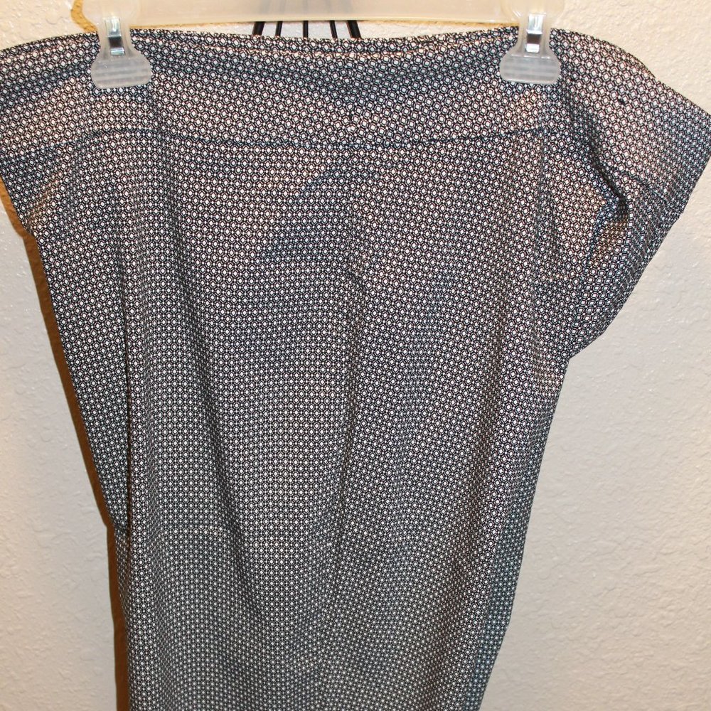 Avenue Capris